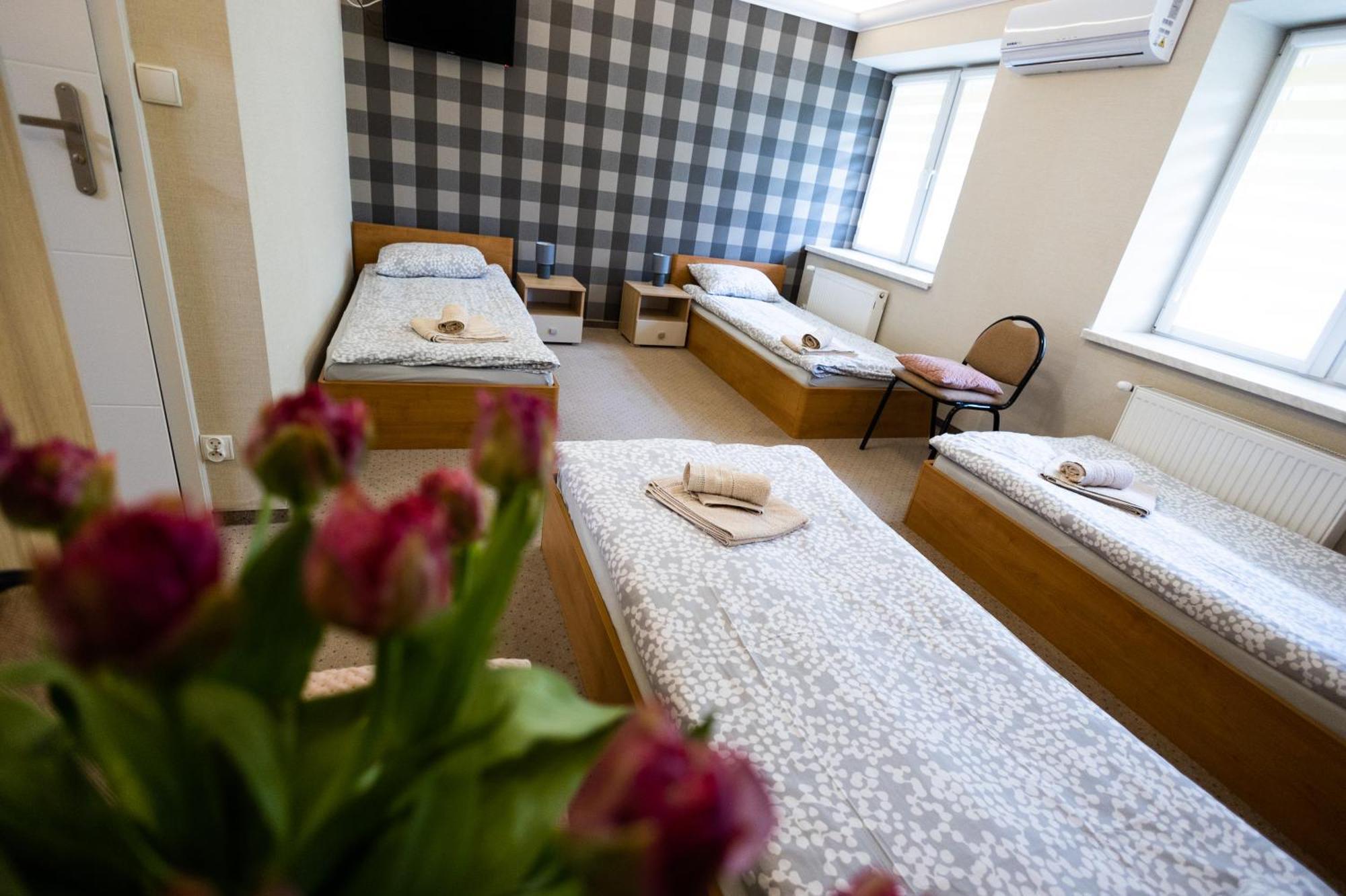 Gosciniec Nad Sawa Bed & Breakfast Handzlowka Exterior foto